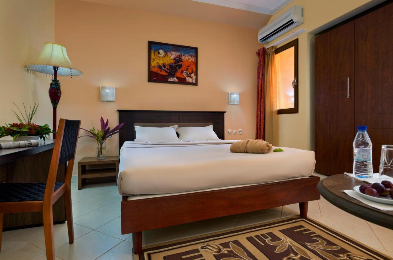 Dunia Hotel Bissau Exterior photo