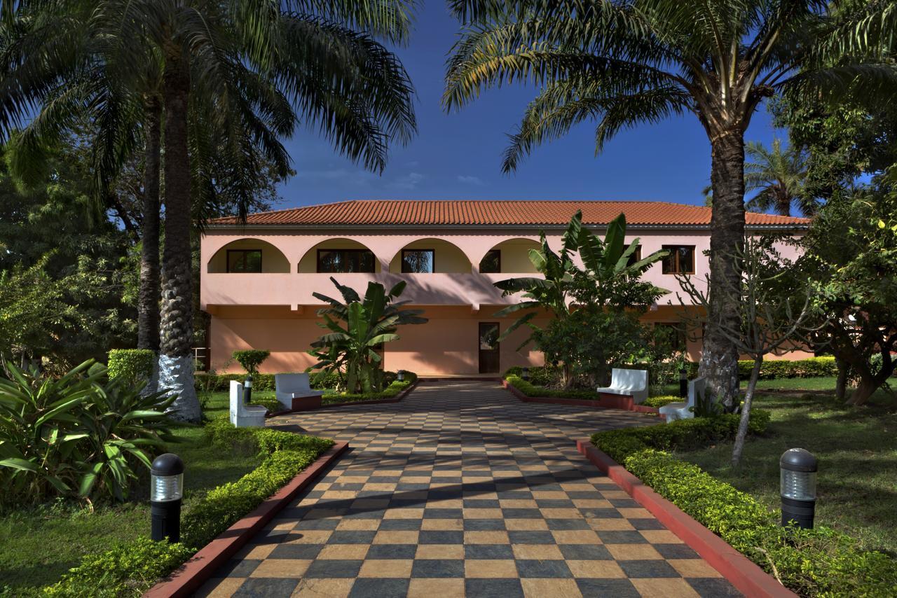 Dunia Hotel Bissau Exterior photo