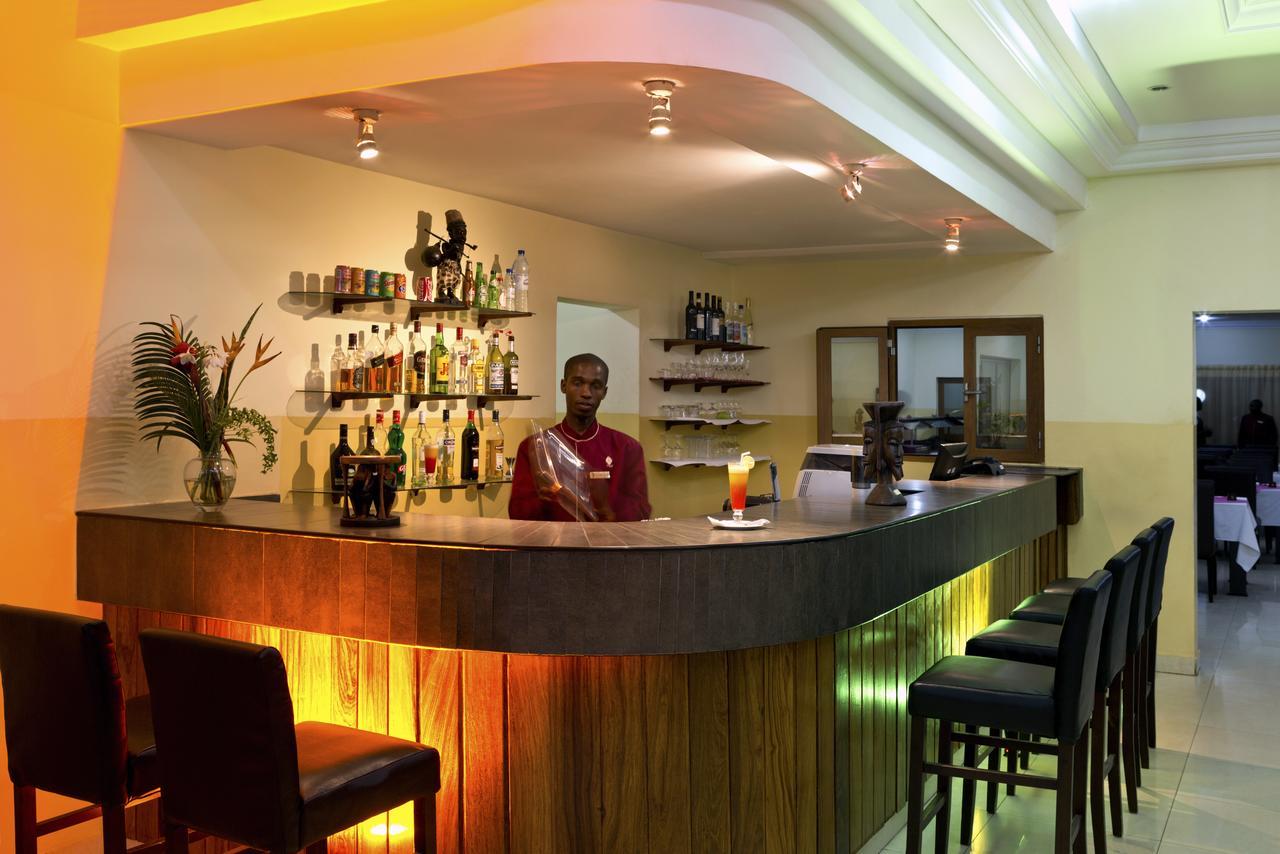 Dunia Hotel Bissau Exterior photo