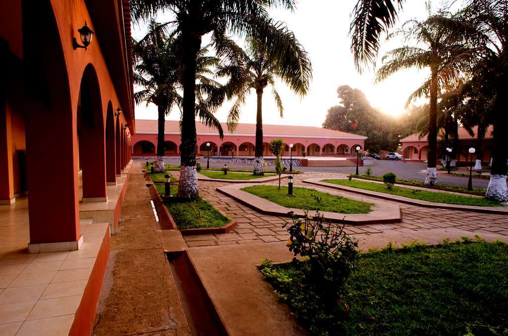 Dunia Hotel Bissau Exterior photo